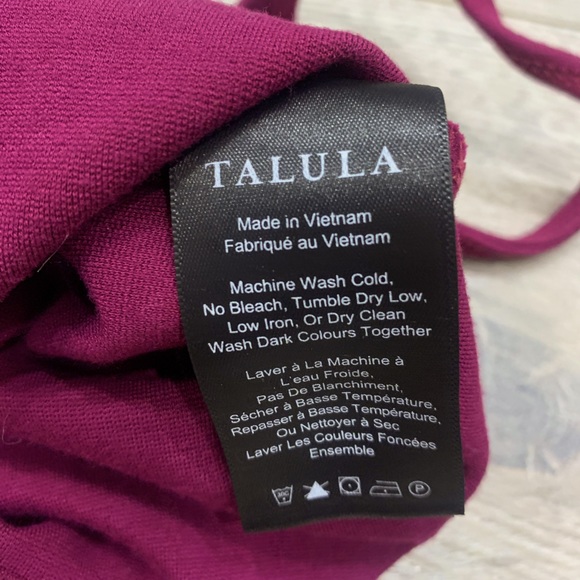 Aritzia Talula Crop Cami Top - Picture 4 of 4